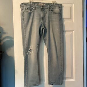 Levi's Women's Light Blue jeans